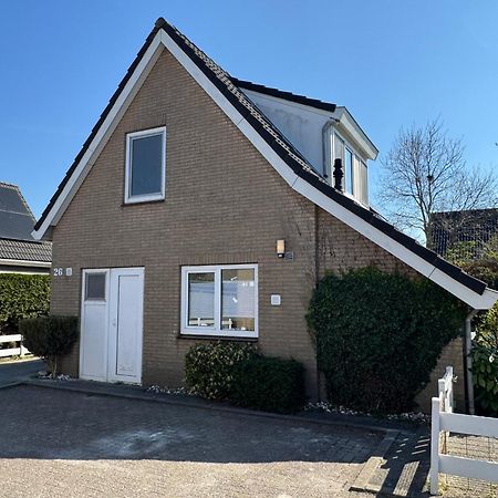 Huebsches Ferienhaus In Ouddorp - Fusslaeufig Zum Strand Und Zentrum Exteriér fotografie
