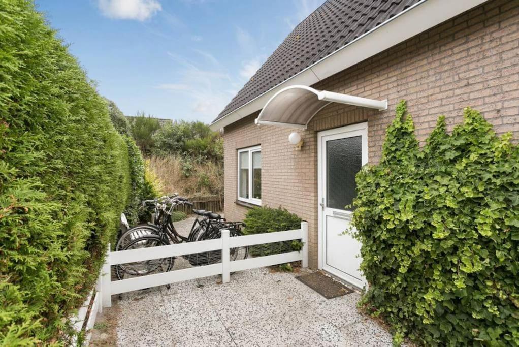 Huebsches Ferienhaus In Ouddorp - Fusslaeufig Zum Strand Und Zentrum Exteriér fotografie