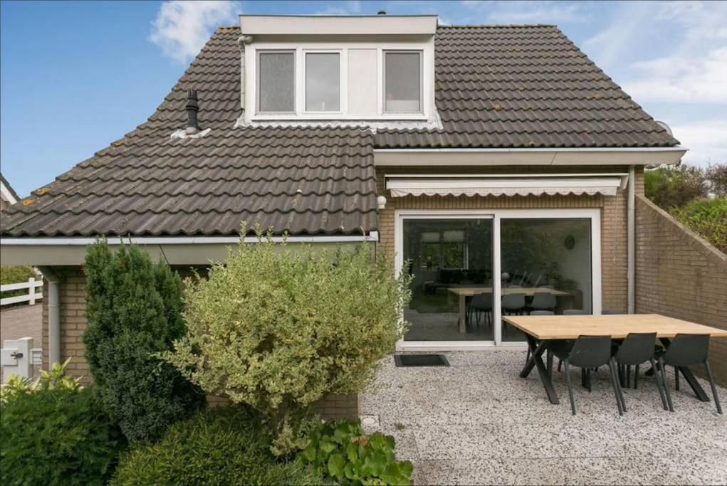 Huebsches Ferienhaus In Ouddorp - Fusslaeufig Zum Strand Und Zentrum Exteriér fotografie