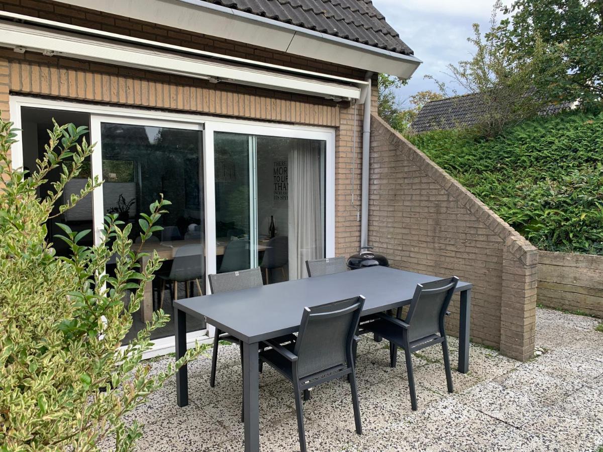 Huebsches Ferienhaus In Ouddorp - Fusslaeufig Zum Strand Und Zentrum Exteriér fotografie